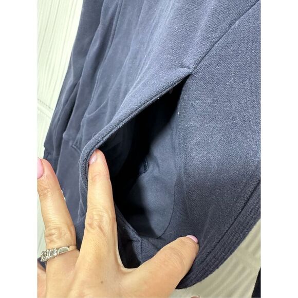 Lululemon Women’s Floral Flock Pullover - Midnight Navy - Picture 12 of 12